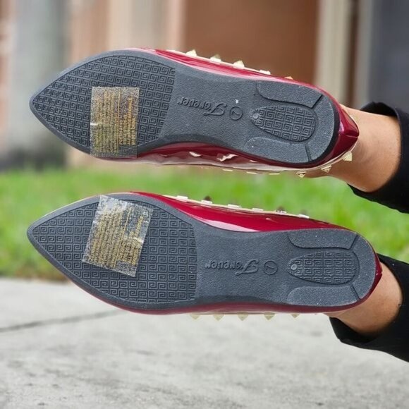 Womens Studded Flat Closed Pointed Toe Sandal Burgundy Color - Picture 4 of 4